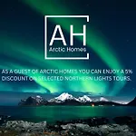 Arctic Homes - Historical Tromso House With View