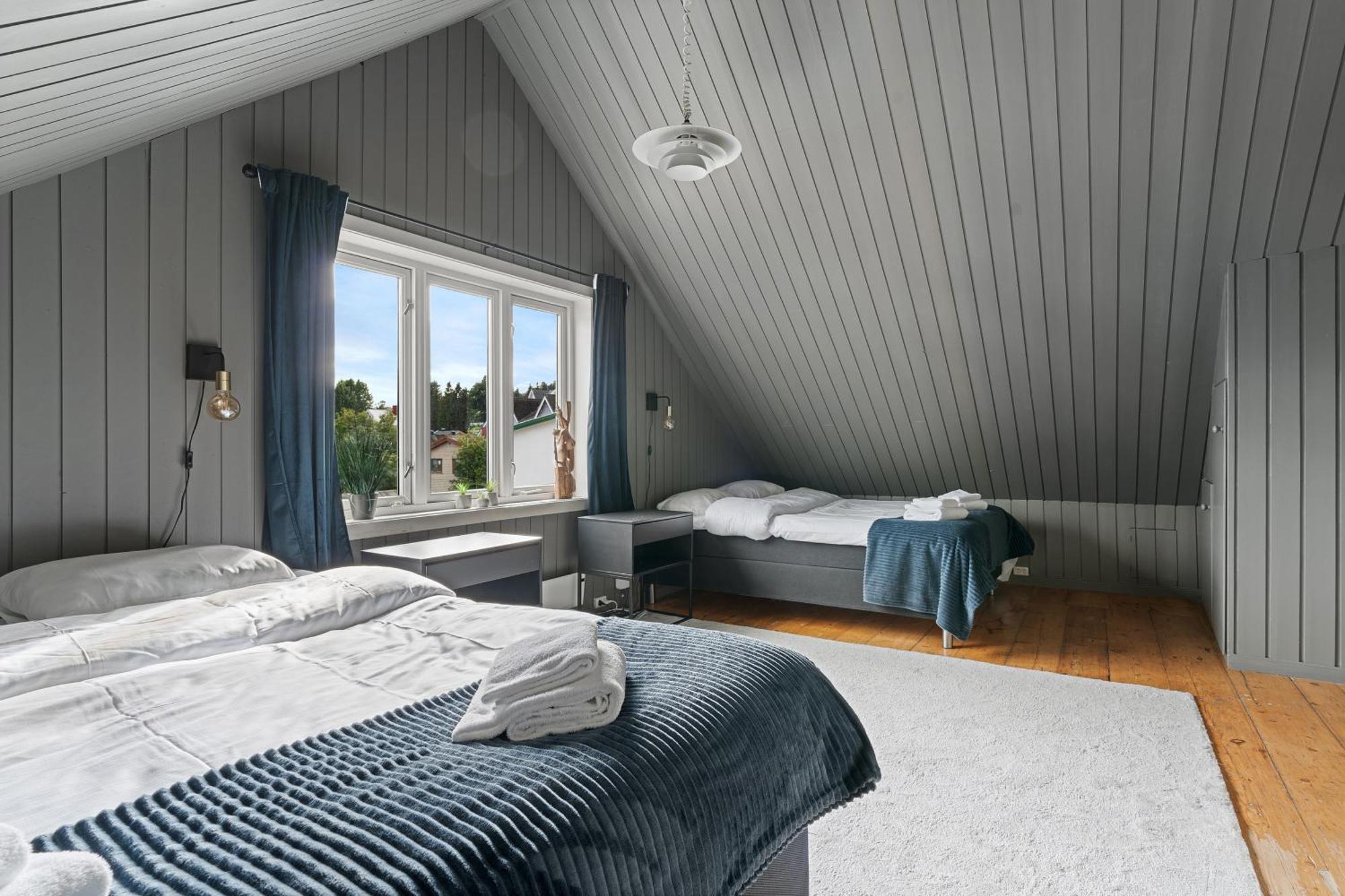 Arctic Homes - Historical House With View *