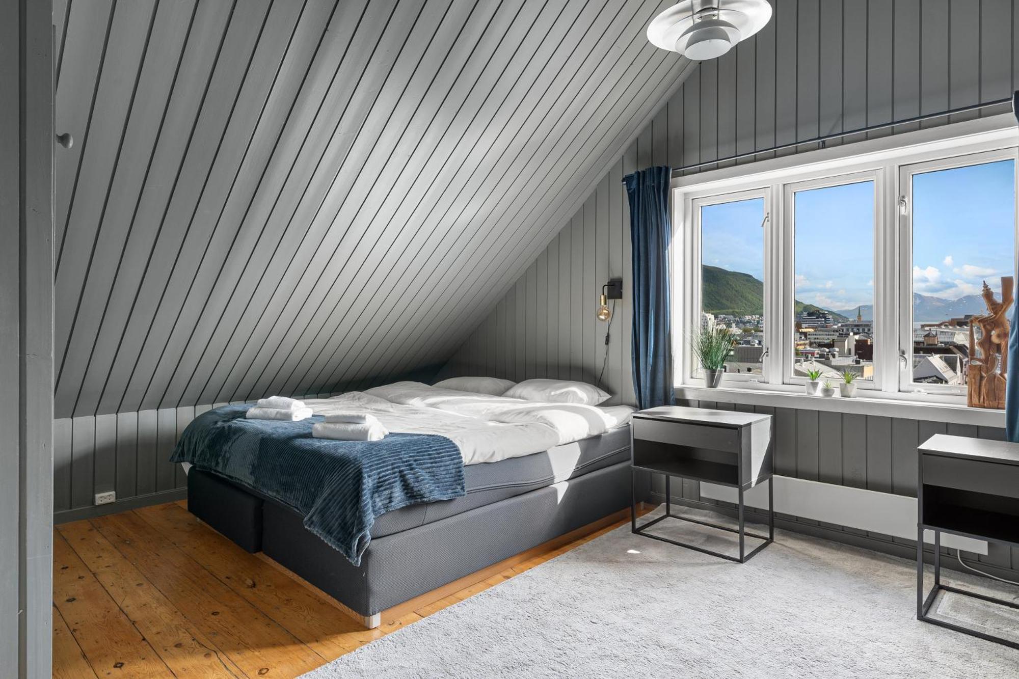 Arctic Homes - Historical House With View * Tromsø